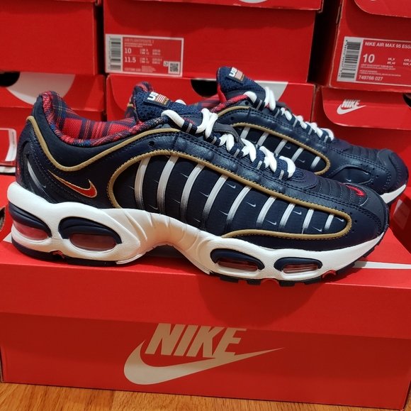 Nike Other - NIKE: AIR MAX TAILWIND IV (Limited) Size 10
